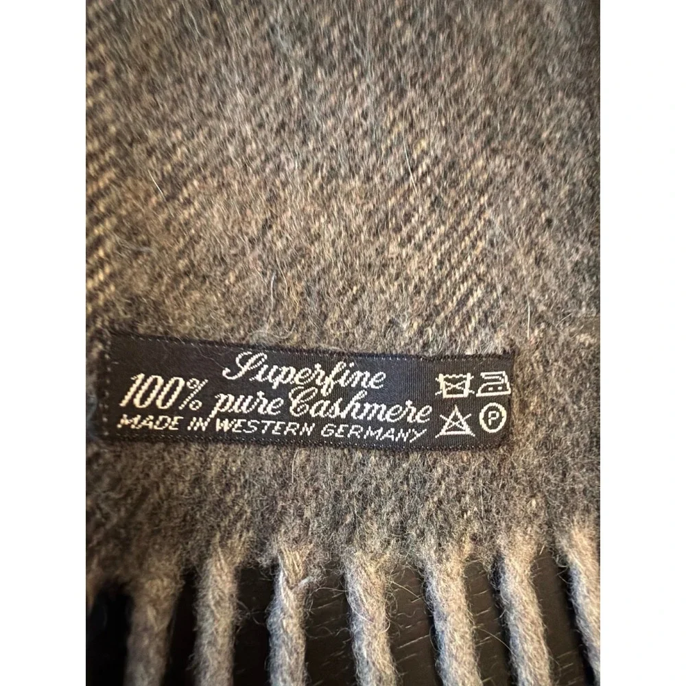 Vintage Scarf Charcoal Grey 100% Pure Cashmere Windowpane Plaid  W Germany